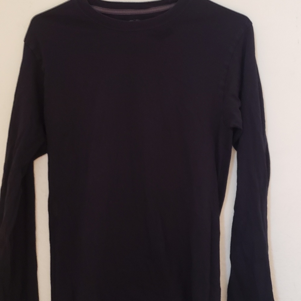Black long sleeve shirt